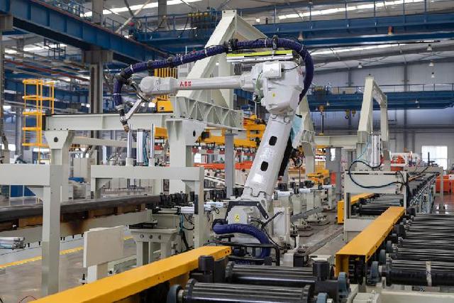 濟(jì)南經(jīng)開區(qū)打造高端裝備制造城 吹響高質(zhì)量發(fā)展號角