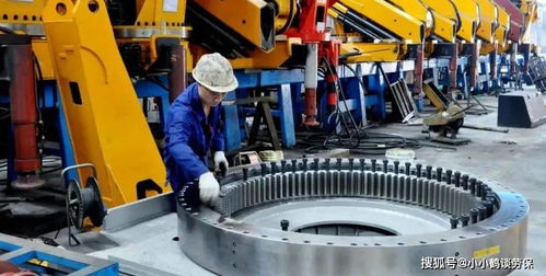 飛鶴鞋業(yè) 機械制造加工車間配備的勞保用品包含哪些